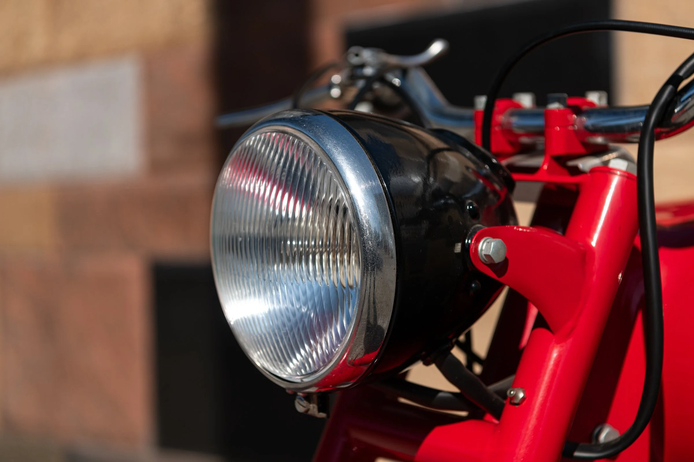 マルダさん 1957 Moto Guzzi Zigolo (D278) — Bello Moto SF